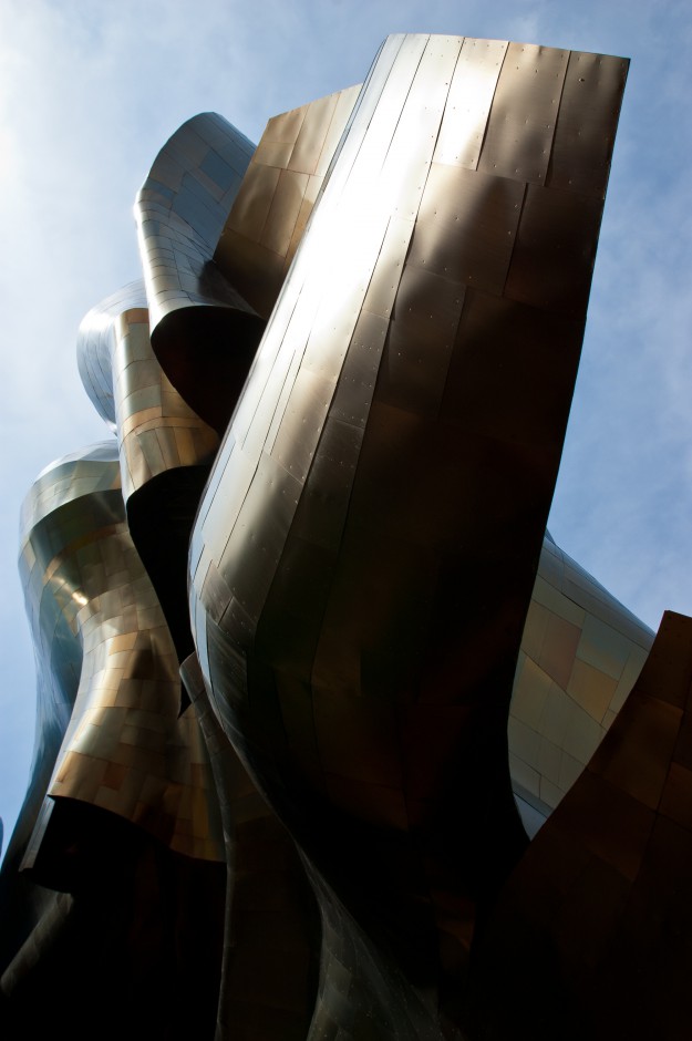 emp_museum_gold_frank_gehry