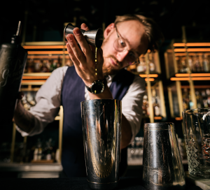 Head Bartender Thomas Datema Mixes Gin Cocktail